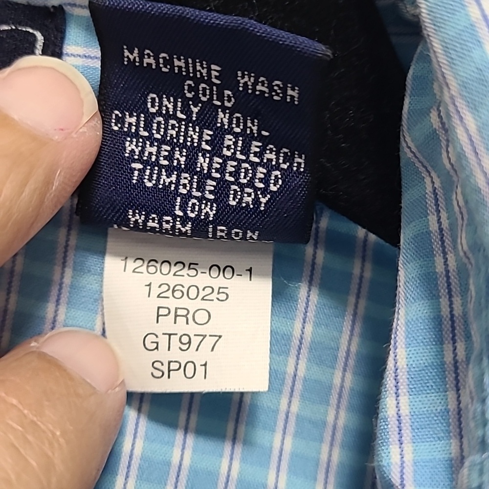 GAP Y2K Light Blue Checkered Shirt Size Small 2001 Hong Kong - Picture 6 of 8